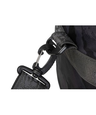 FOX Rage Voyager Camo Medium Holdall
