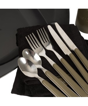 Trakker NXG Deluxe Food Set 2.0