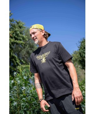 Black Cat Distressed Logo Black Tee