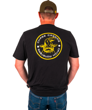 Black Cat Chase Dreams Black Tee